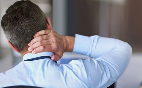 A massage helps to relieve tension and pain in the neck area